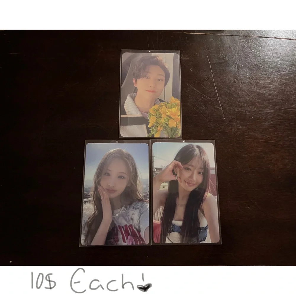 Selling K-pop Photocards! - Picture 5 of 6